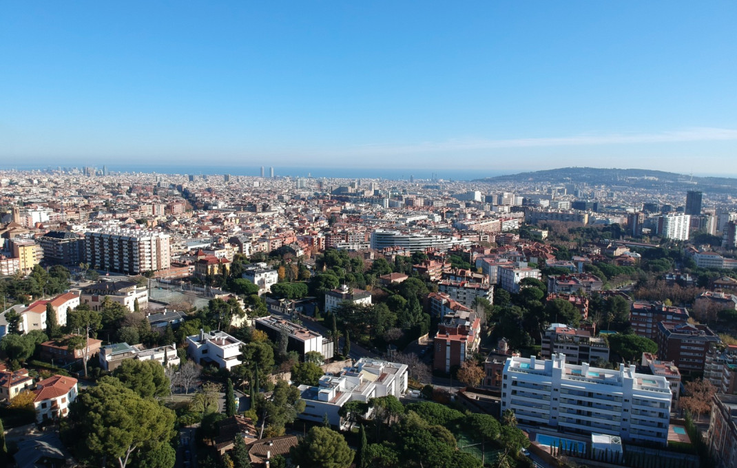 Traspaso - Restaurante -
Barcelona - Eixample Derecho