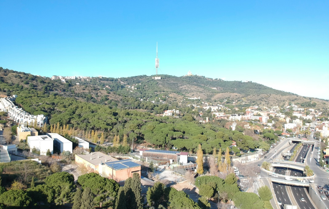Revente - Restaurant -
Barcelona - Eixample Derecho