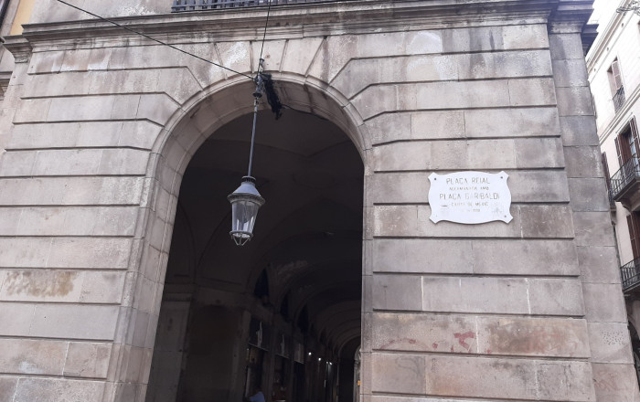 Transfert - Take Away -
Barcelona - Ciutat Vella