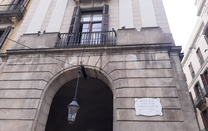 Transfert - Take Away -
Barcelona - Ciutat Vella