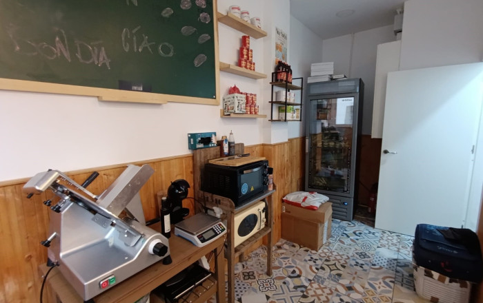 Traspaso - Take Away -
Barcelona - Sarria-Sant Gervasi