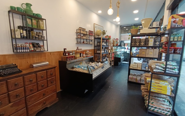 Traspaso - Take Away -
Barcelona - Sarria-Sant Gervasi