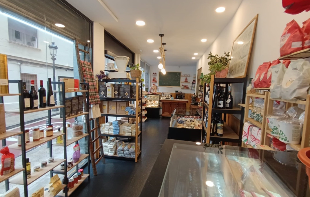 Traspaso - Take Away -
Barcelona - Sarria-Sant Gervasi