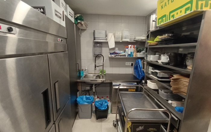 Sale - Licencia C2 -
Barcelona - Sant Martí