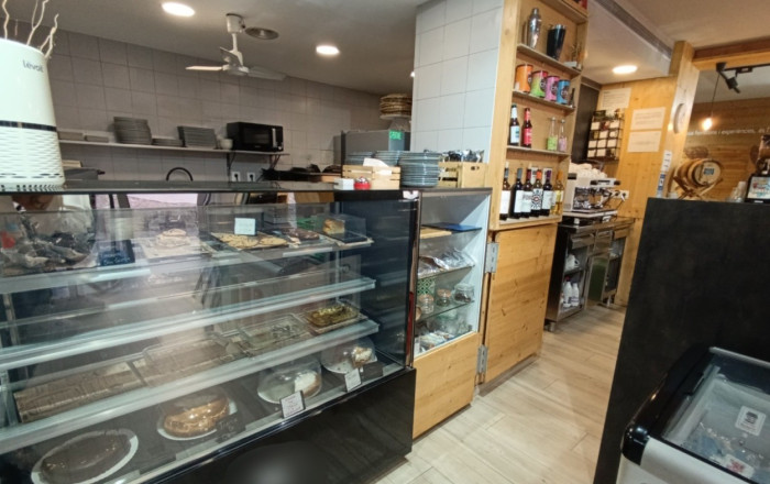 Sale - Licencia C2 -
Barcelona - Sant Martí