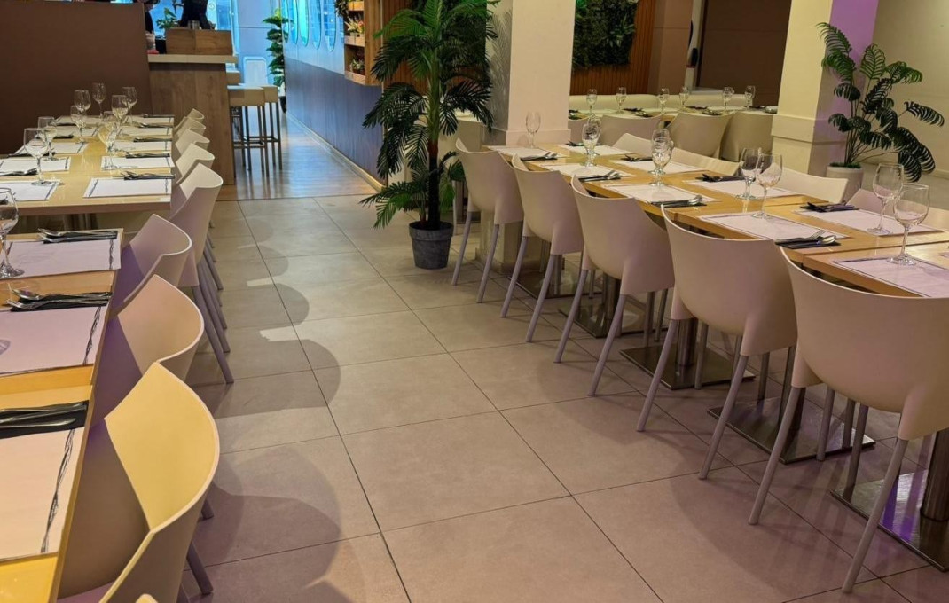 Traspaso - Restaurante -
Girona