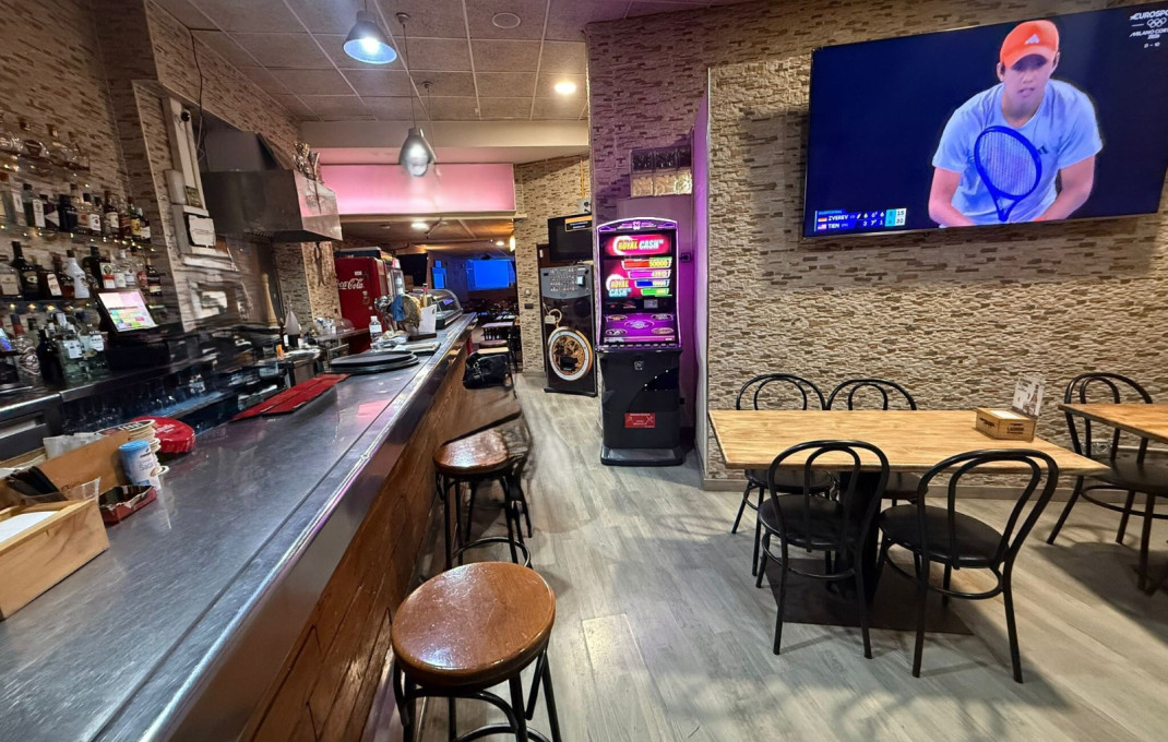 Transfer - Bar Restaurante -
Barcelona - Sant Martí