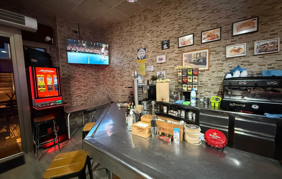 Transfer - Bar Restaurante -
Barcelona - Sant Martí