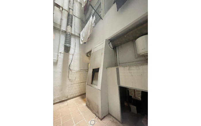 Venta en rentabilidad - Rostisseria -
Barcelona - Les corts