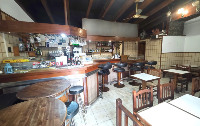 Transfert - Bar Restaurante -
Barcelona - Clot