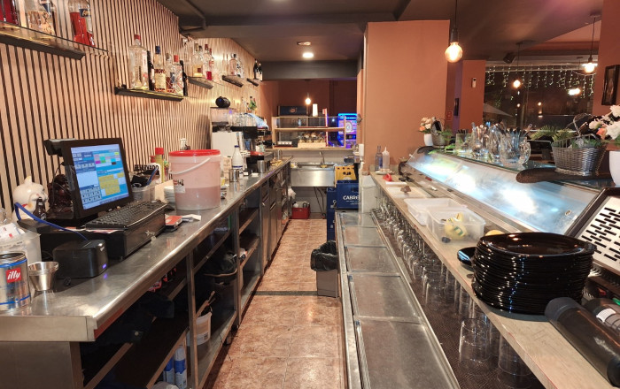 Transfer - Restaurant -
Barcelona - Sant Martí