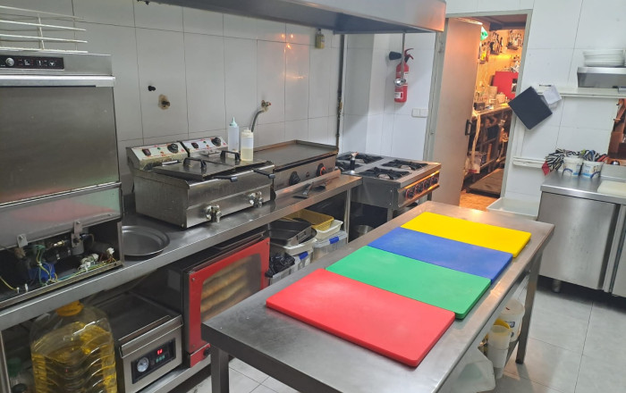 Transfer - Restaurant -
Barcelona - Sant Martí