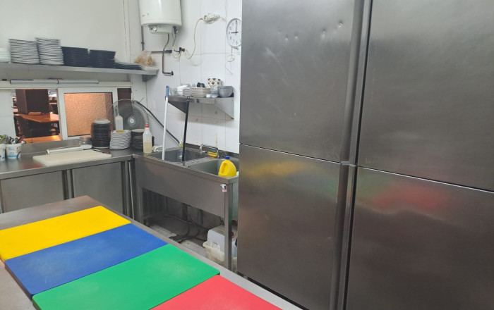 Transfer - Restaurant -
Barcelona - Sant Martí