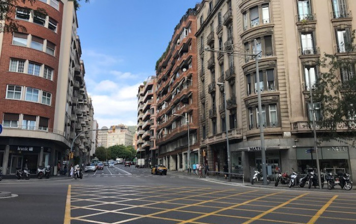 Traspaso - Restaurante -
Barcelona - Eixample Derecho
