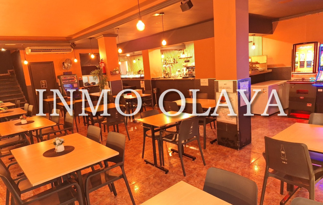 Transfer - Restaurant -
Barcelona - Sant Martí