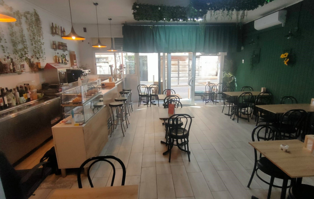 Traspaso - Restaurante -
Barcelona - Sants