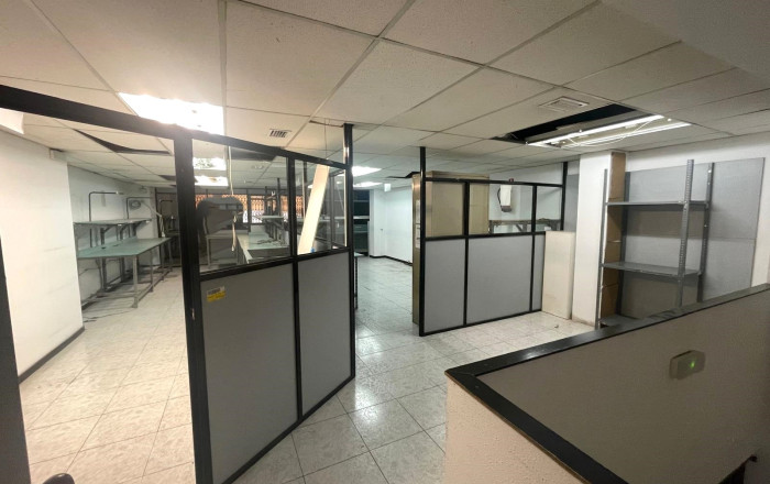 Venta - Local comercial -
Barcelona - Sant Martí