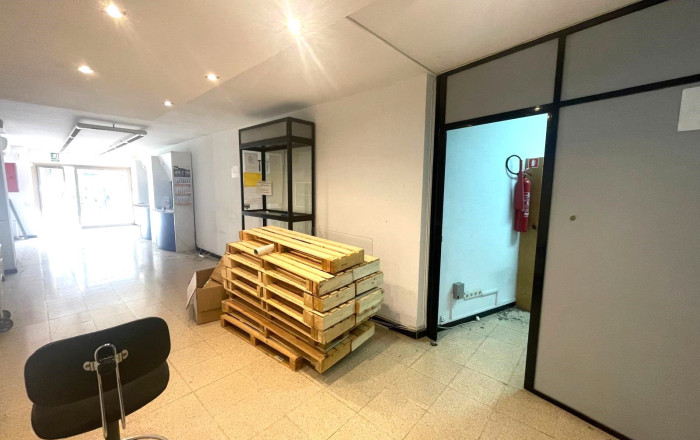 Venta - Local comercial -
Barcelona - Sant Martí