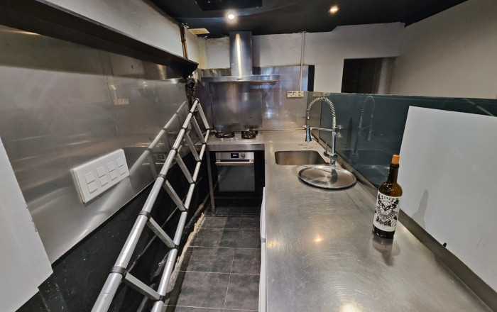 Transfer - Bar Restaurante -
Barcelona - Sarria-Sant Gervasi