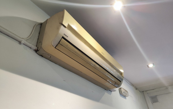 Transfer - Bar Restaurante -
Barcelona - Sarria-Sant Gervasi