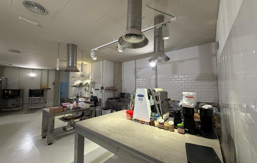 Traspaso - Obradores y/o Panaderias -
Barcelona - Ciutat Vella