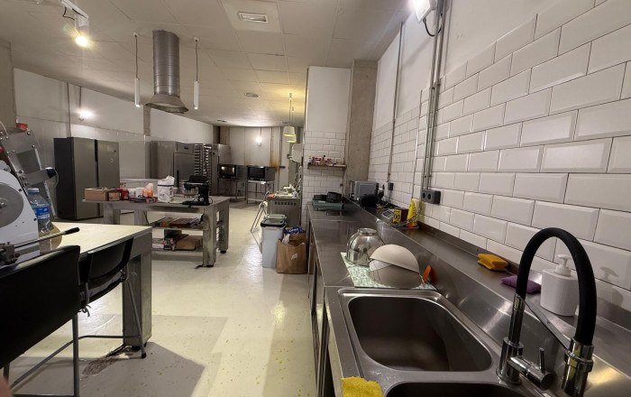 Traspaso - Obradores y/o Panaderias -
Barcelona - Ciutat Vella