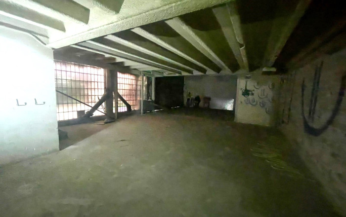 Venta - Local comercial -
Barcelona - Eixample Izquierdo