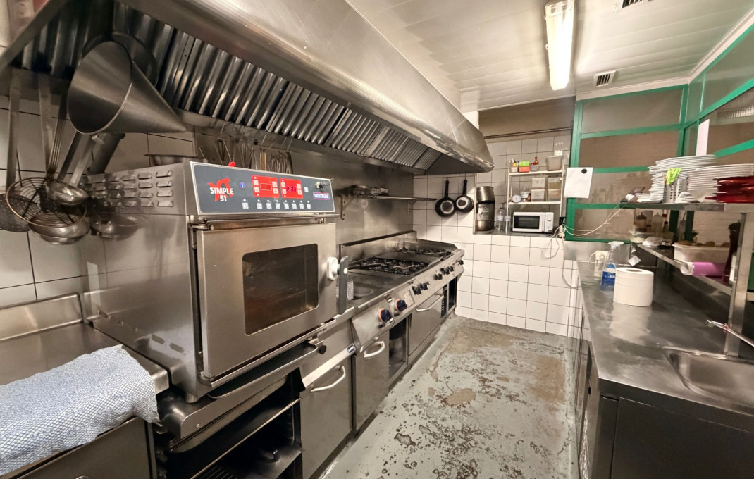 Traspaso - Bar Restaurante -
Barcelona - Sarria-Sant Gervasi