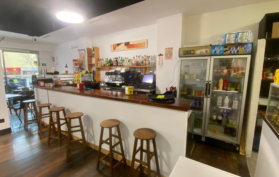 Traspaso - Bar-Cafeteria -
Lloret de Mar