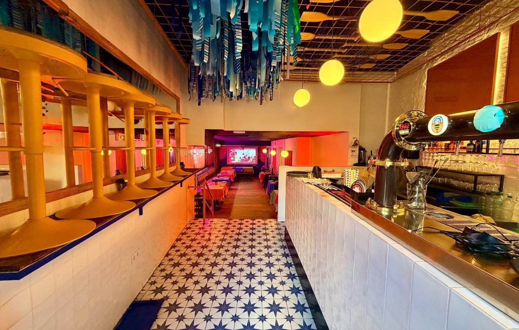 Traspaso - Cafeteria -
Barcelona - Borne-centro