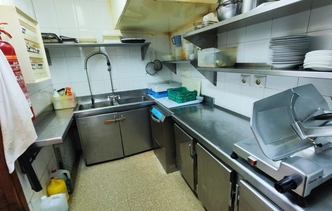 Traspaso - Bar Restaurante -
Badalona - Montigalà