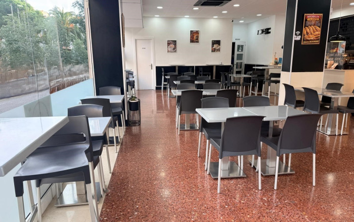 Traspaso - Obradores y/o Panaderias -
Barcelona - Sant Andreu