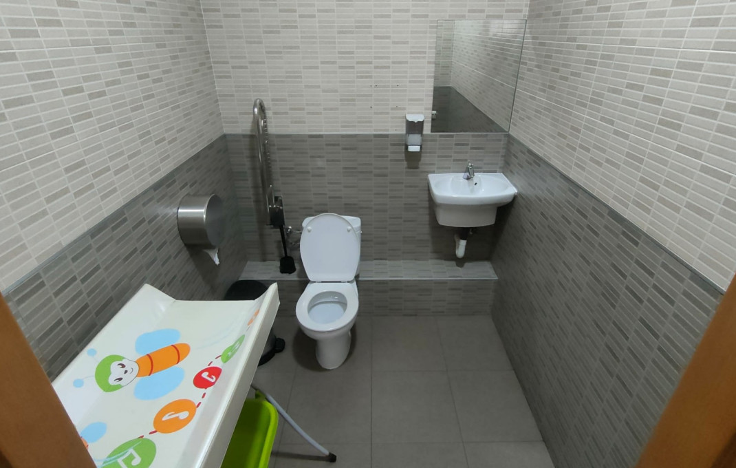 Traspaso - Obradores y/o Panaderias -
Barcelona - Sant Andreu