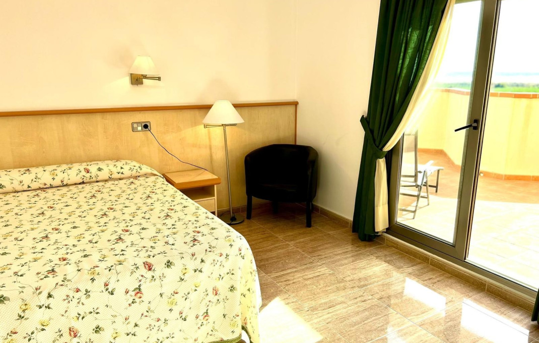 Rental - Hotle 3* -
Alicante