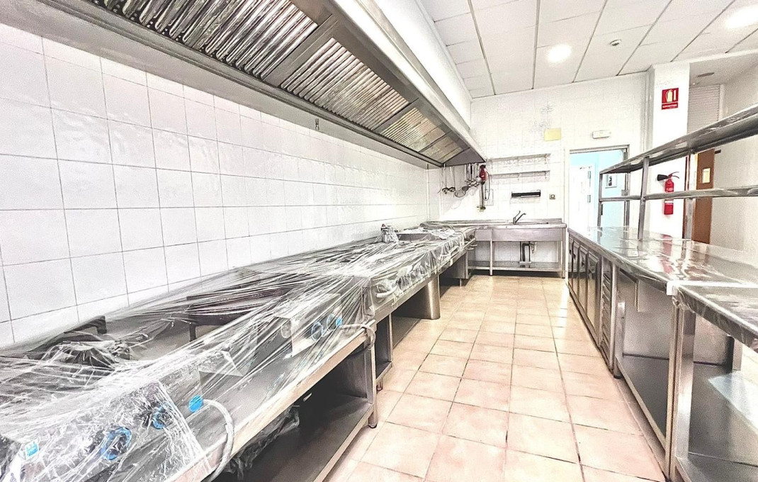 Rental - Hotle 3* -
Alicante