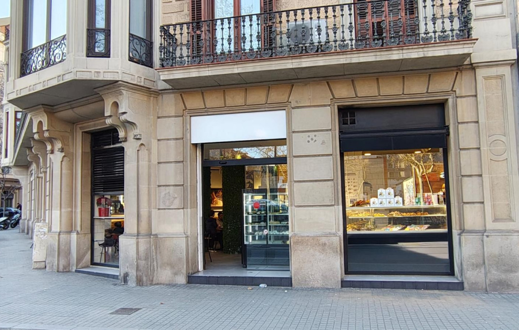 Traspaso - Cafeteria -
Barcelona - Eixample Derecho