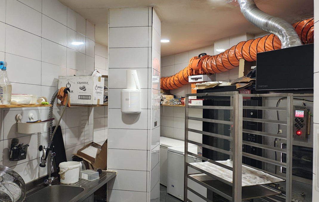 Traspaso - Cafeteria -
Barcelona - Eixample Derecho