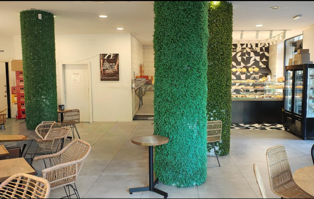 Traspaso - Cafeteria -
Barcelona - Eixample Derecho