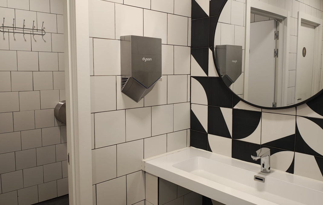 Traspaso - Cafeteria -
Barcelona - Eixample Derecho