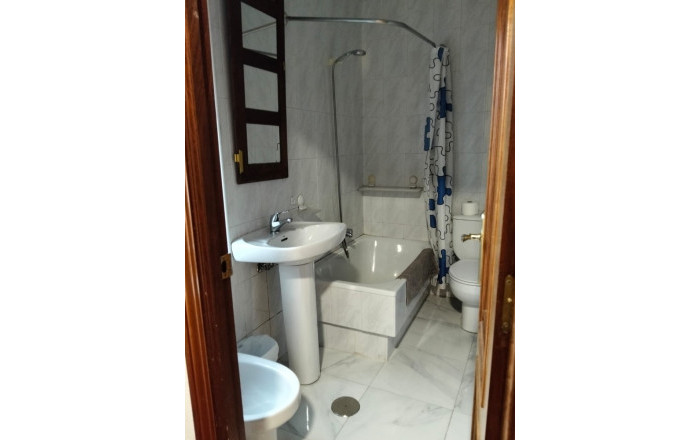 Venta - Hostal -
León - Toreno