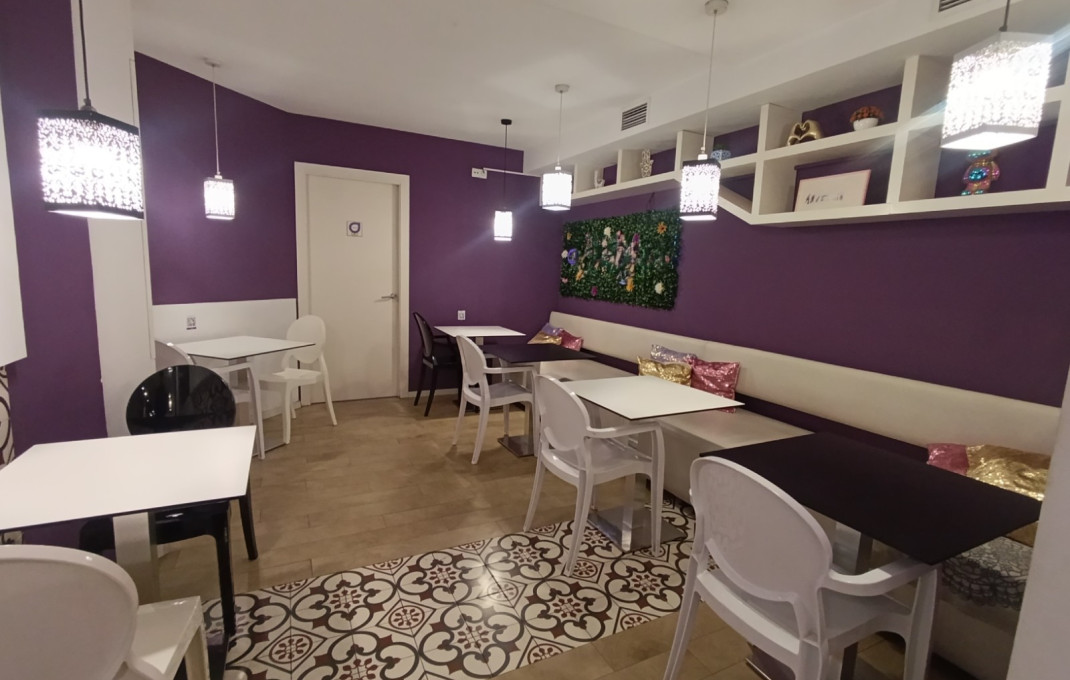 Traspaso - Licencia C2 -
Barcelona - Sagrada familia