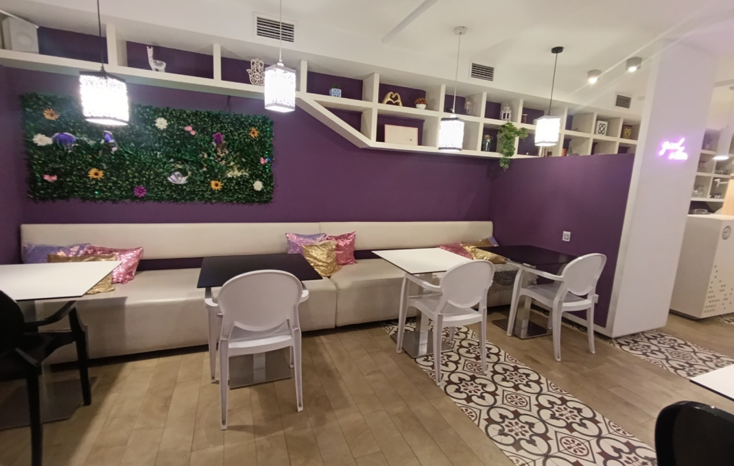 Traspaso - Licencia C2 -
Barcelona - Sagrada familia