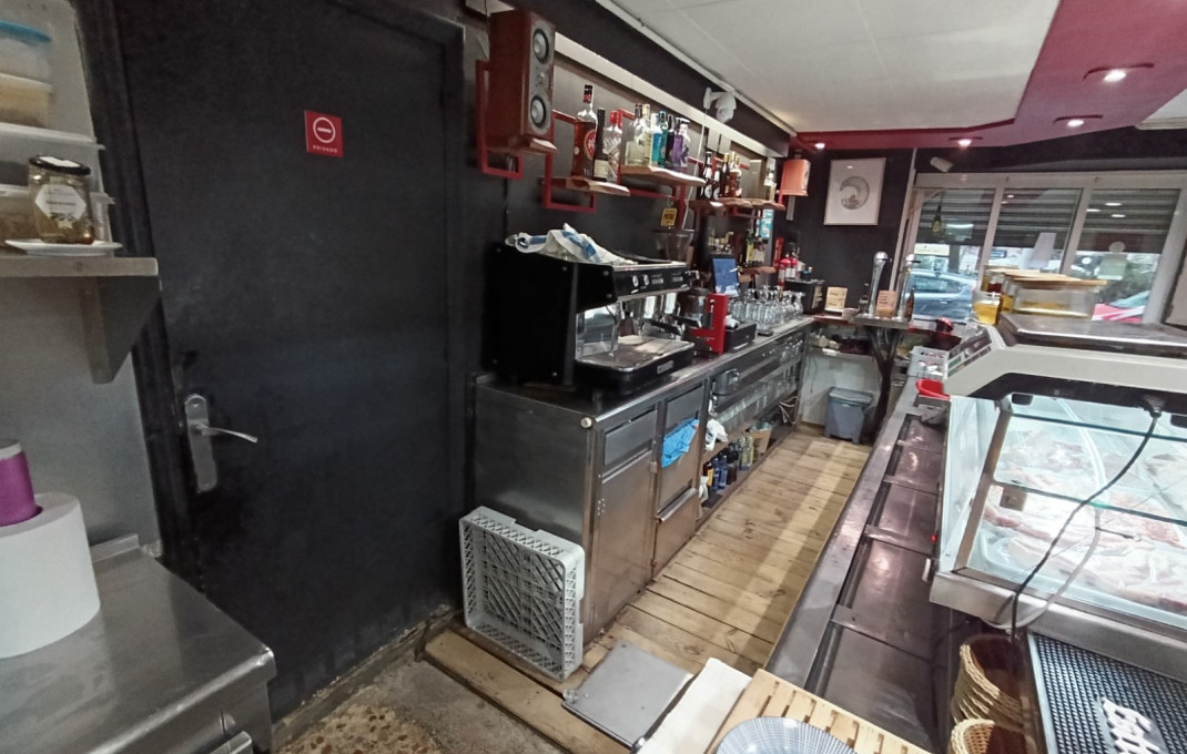 Traspaso - Bar Restaurante -
Barcelona - Sant Martí