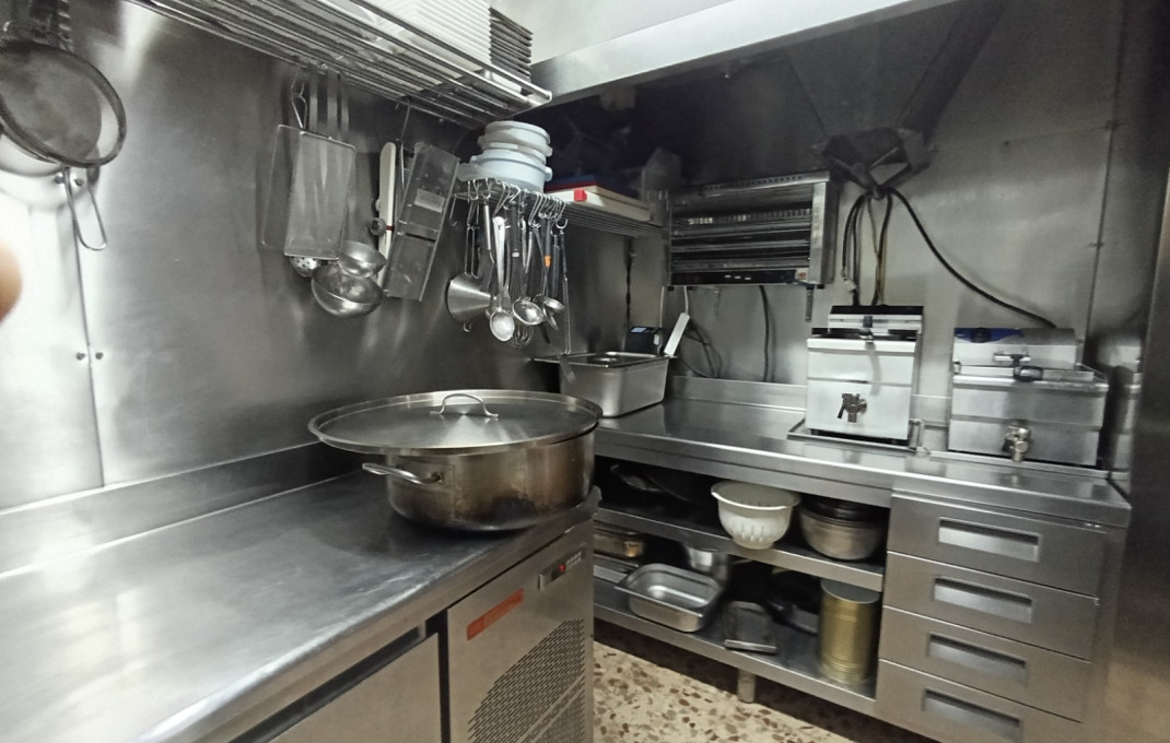 Traspaso - Bar Restaurante -
Barcelona - Sant Martí