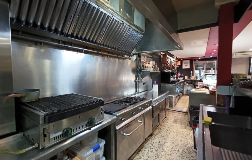 Traspaso - Bar Restaurante -
Barcelona - Sant Martí