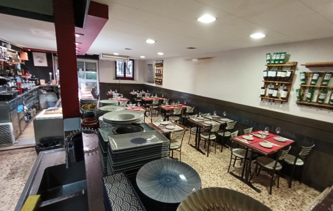 Traspaso - Bar Restaurante -
Barcelona - Sant Martí