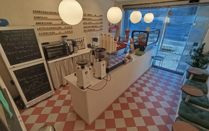 Traspaso - Licencia C2 -
Barcelona - Sarria-Sant Gervasi