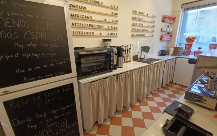 Traspaso - Licencia C2 -
Barcelona - Sarria-Sant Gervasi