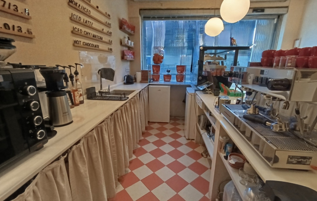 Traspaso - Licencia C2 -
Barcelona - Sarria-Sant Gervasi