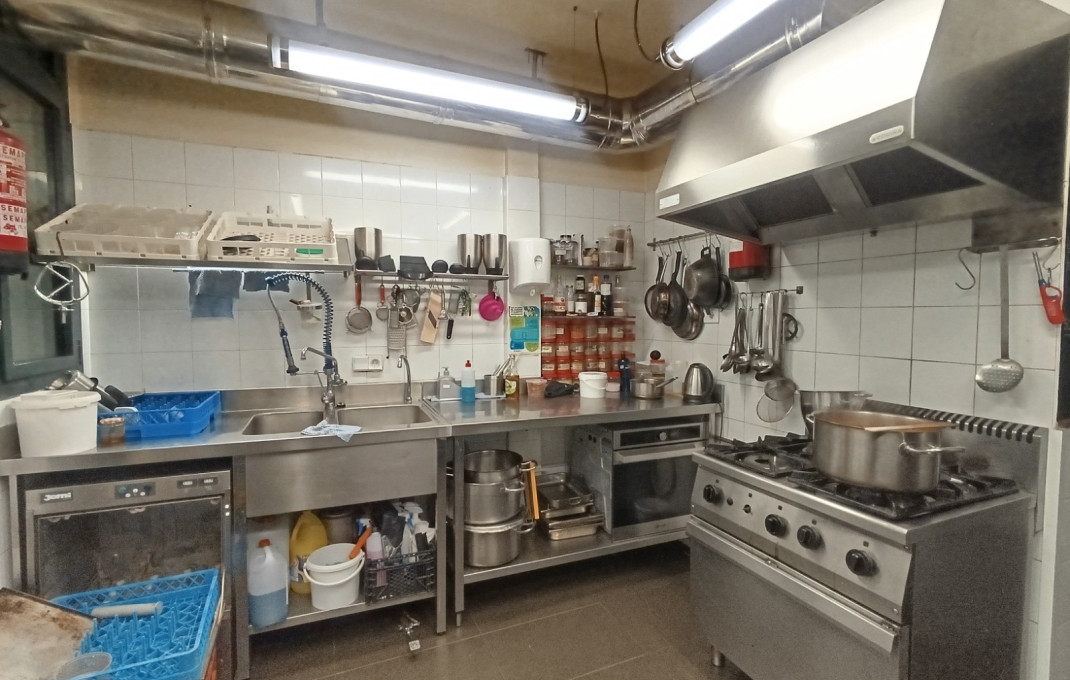 Traspaso - Take Away -
Barcelona - Gràcia